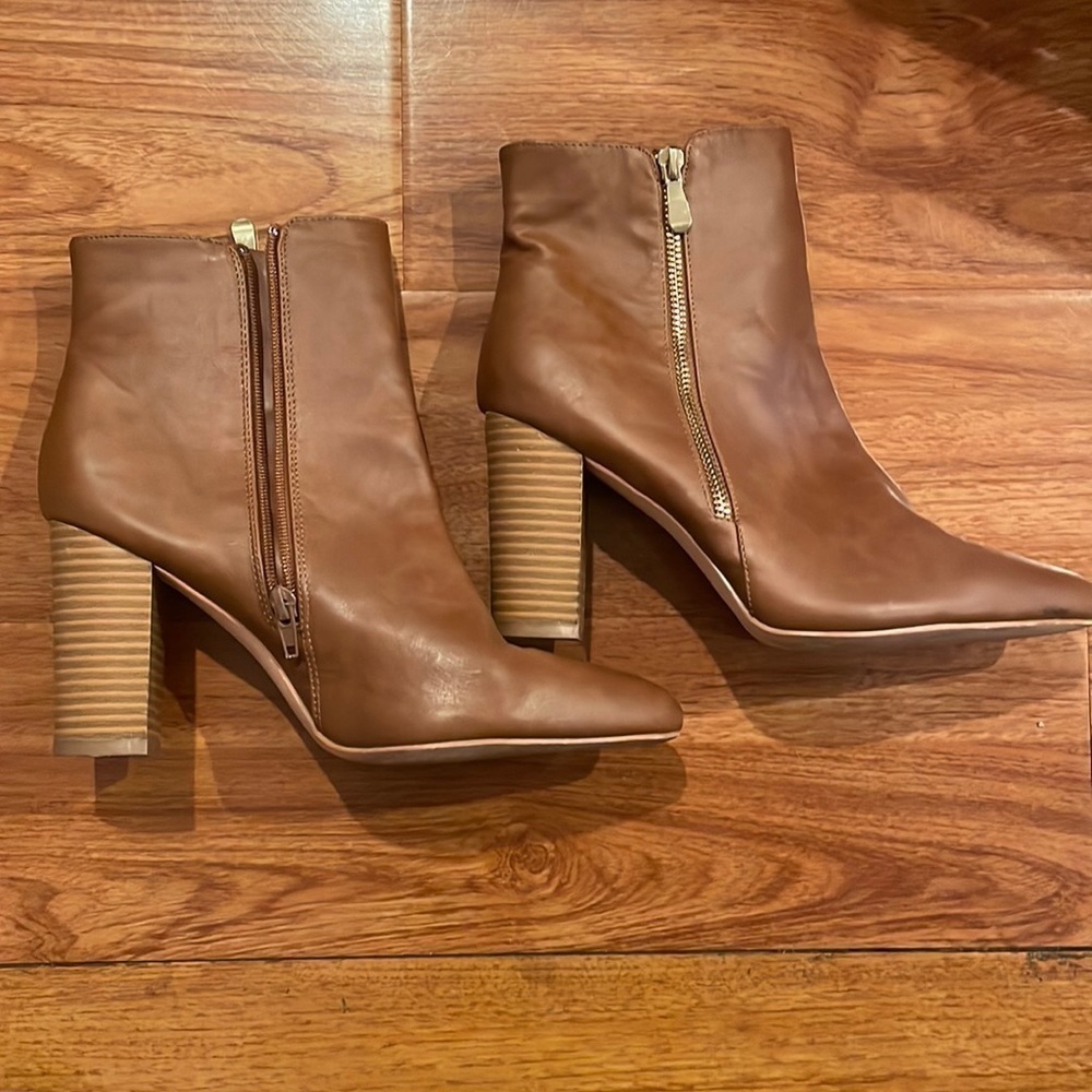 EUC WOMENS Heeled boots TAN / brown size 10 - Picture 2 of 7